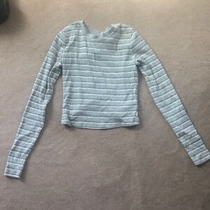 TNA Aritzia Striped Long Sleeve Crop Top